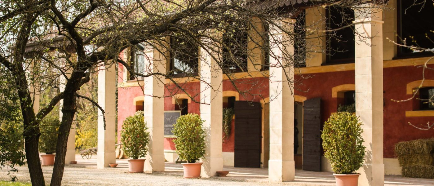 BANNER_LOCATION